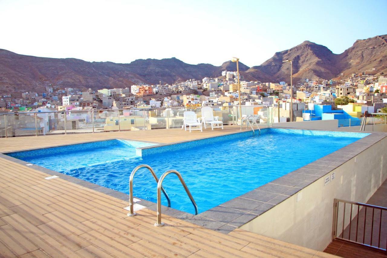 Apartment With Pool In מינדלו מראה חיצוני תמונה
