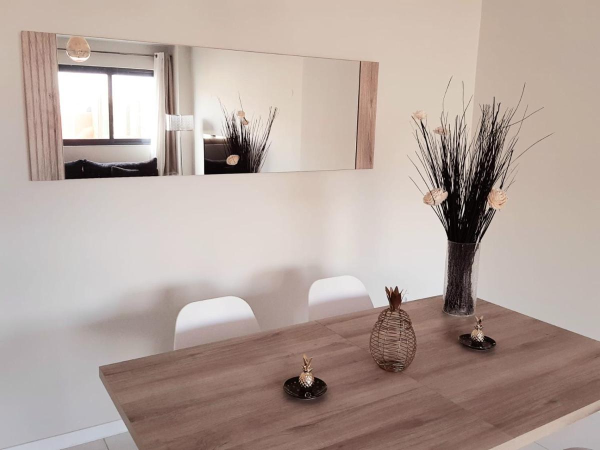 Apartment With Pool In מינדלו מראה חיצוני תמונה